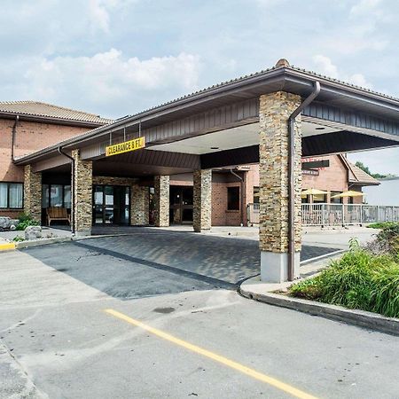 Comfort Inn Waterloo Exterior photo