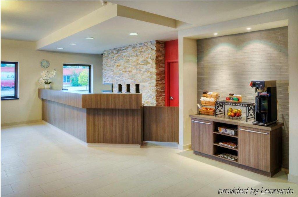 Comfort Inn Waterloo Interior photo
